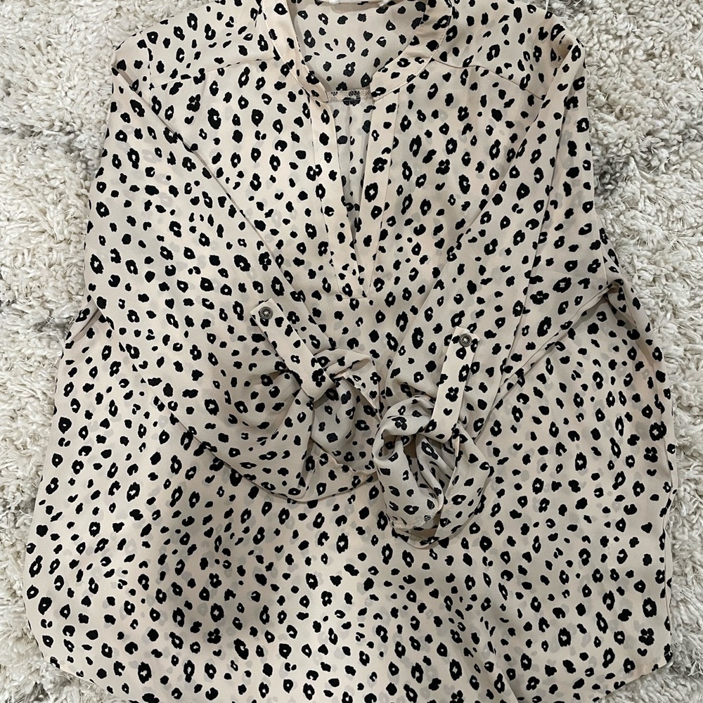 Lush Warren Split Neck Blouse Medium - image 4